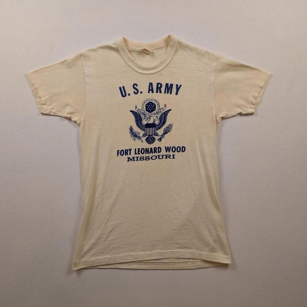 Vintage 50s 60s Military US Army Tshirt Fort Leonard Wood Missouri Tee Hanes M